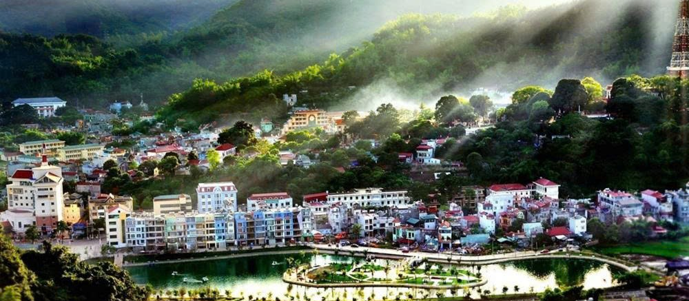 Đô thị Sơn La giữa núi rừng